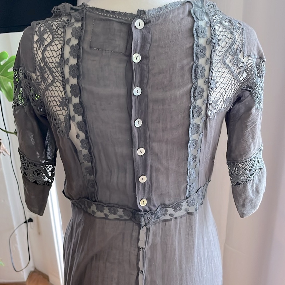 Blue (French brand) S/M gray sheer cotton embroidery dress 3/4 sleeve NWT beauty - Picture 5 of 10